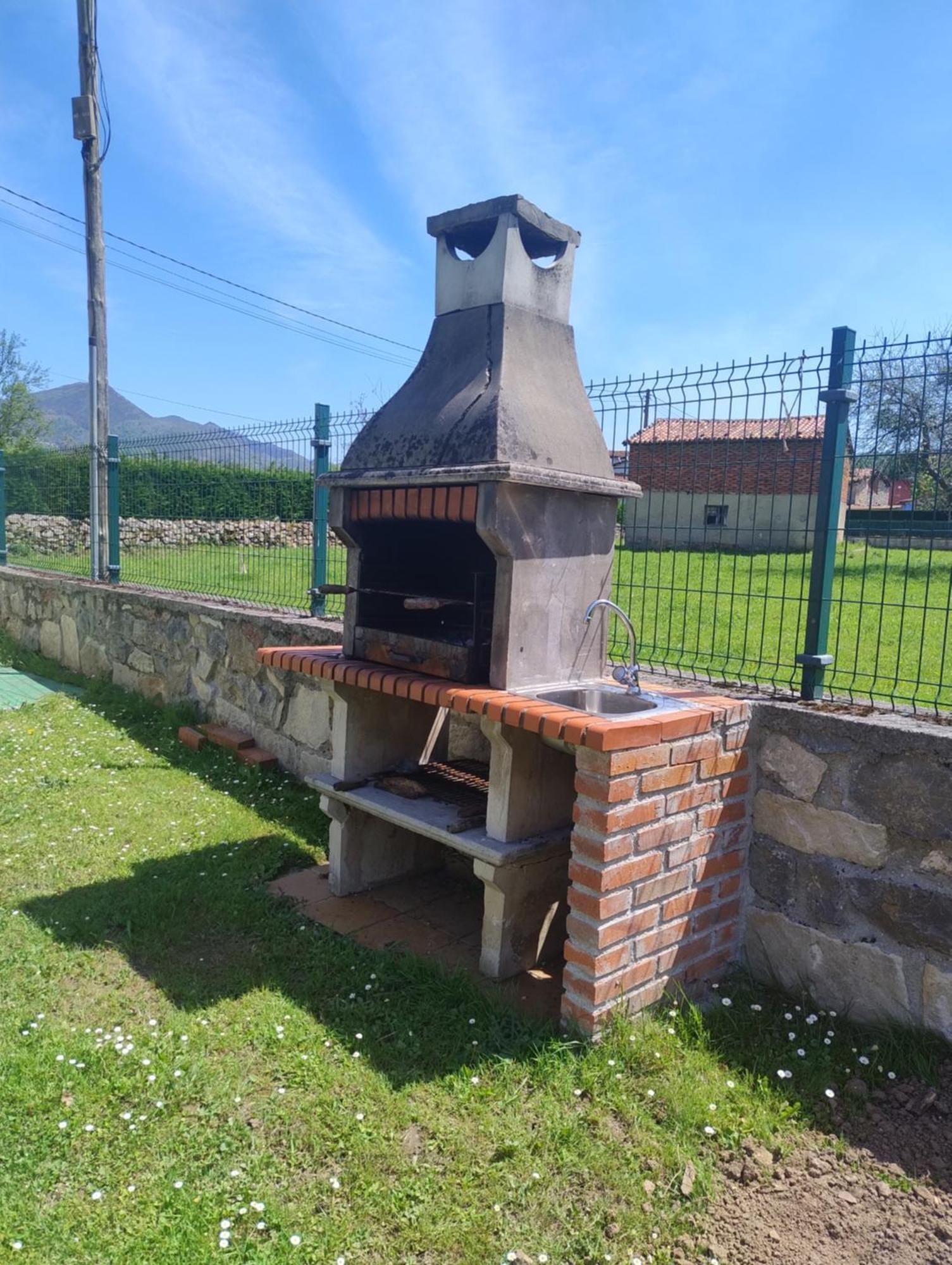 El Asturianu Villa Intriago Exterior photo